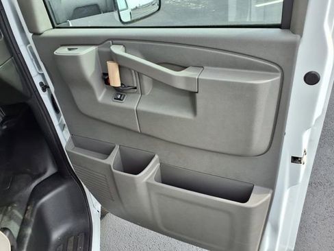 New 2025 Chevrolet Express 3500 w/ Power Convenience Package image 10