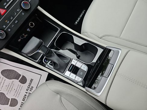 New 2026 Hyundai Tucson SE image 23