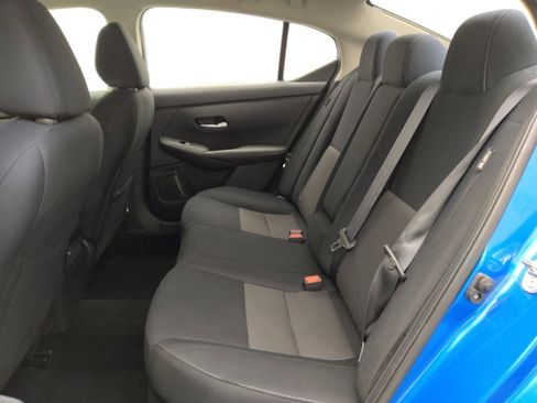 Used 2022 Nissan Sentra SV w/ Trunk Package FWD image 18