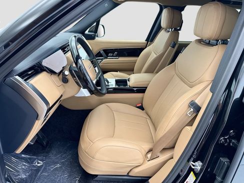 New 2026 Land Rover Range Rover Long Wheelbase SE AWD/4WD image 18