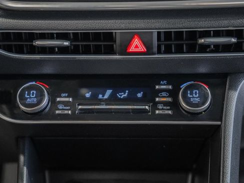 Used 2022 Hyundai Sonata SEL FWD image 19