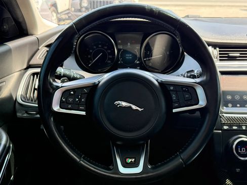 Used 2020 Jaguar E-PACE AWD/4WD image 7