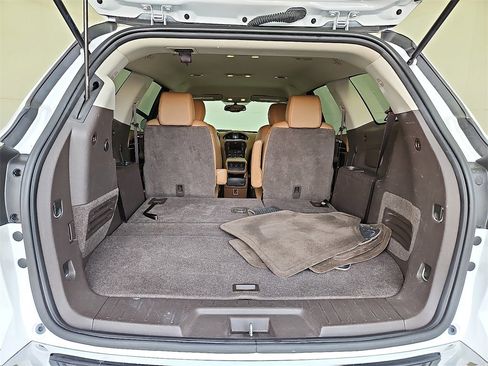 Used 2017 Buick Enclave Leather image 31