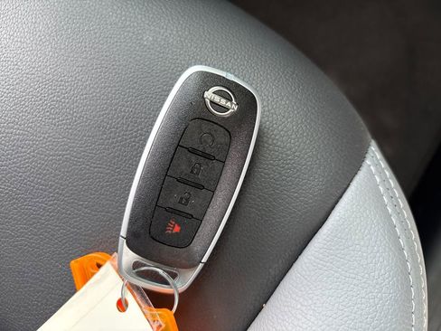 Used 2023 Nissan Kicks SR w/ SR PREMIUM PACKAGE w/ SR Premium Package FWD image 36