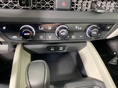 Used 2024 Honda Accord EX image 26