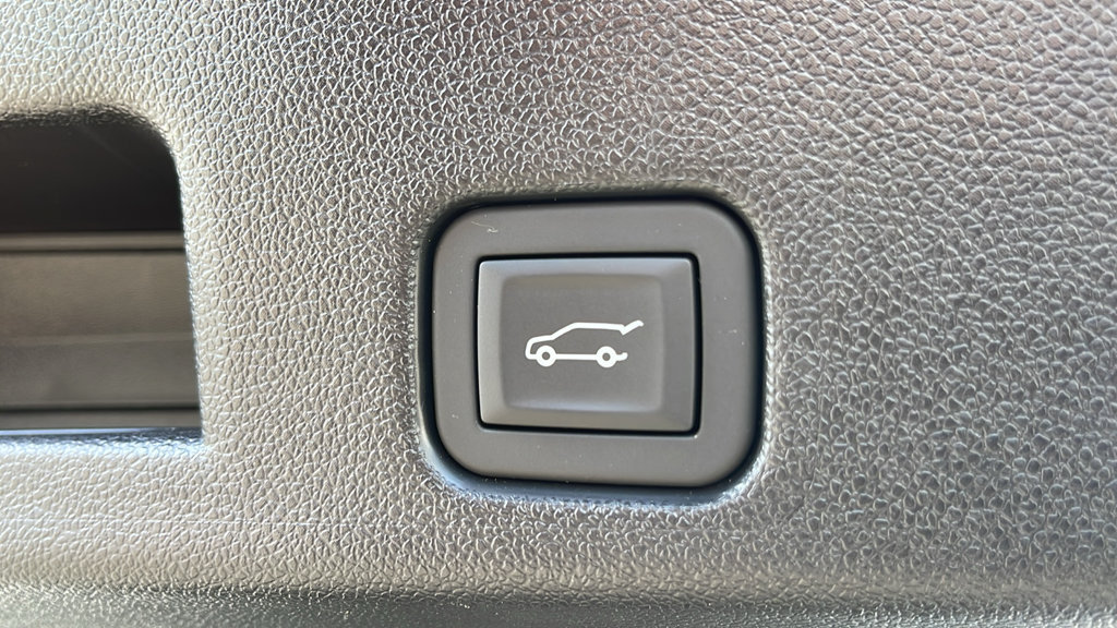Used 2026 Buick Enclave Sport Touring w/ Power Package FWD image 25