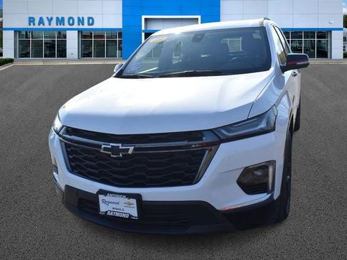 Used 2023 Chevrolet Traverse Premier w/ Redline Edition image 7