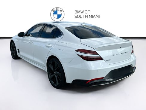 Used 2023 Genesis G70 2.0T w/ Sport Prestige Package RWD image 5