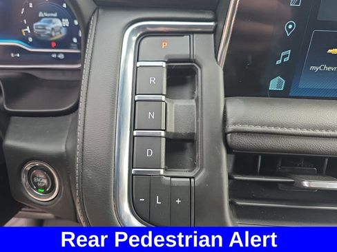 Used 2023 Chevrolet Tahoe LT w/ Luxury Package image 28