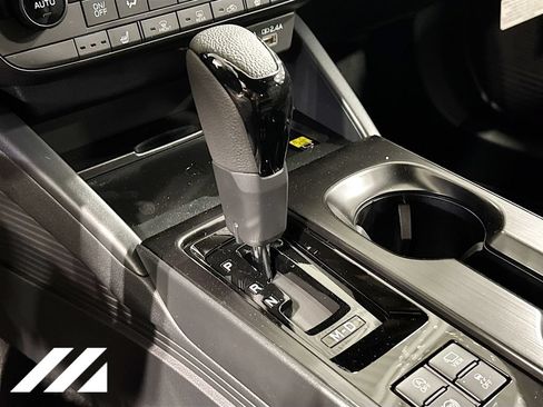 New 2026 Subaru Outback Limited XT AWD/4WD image 18