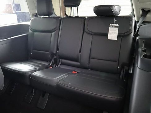 New 2025 Ford Expedition Platinum w/ Driver's Package image 16