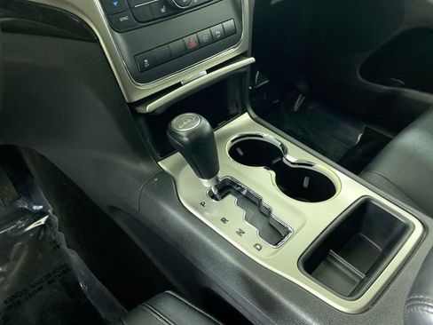 Used 2012 Jeep Grand Cherokee Laredo image 19