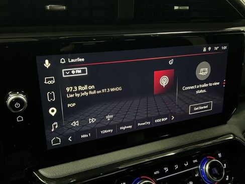 Certified 2025 GMC Sierra 1500 AT4 w/ Technology Package AWD/4WD image 13