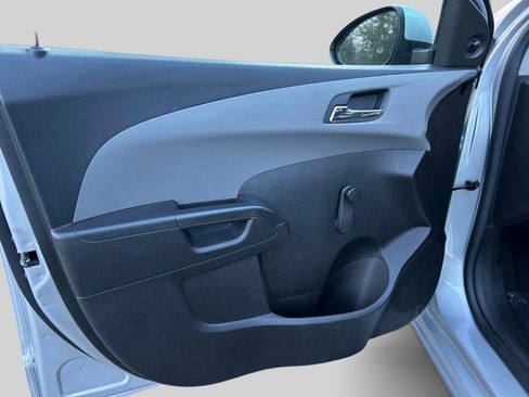 Used 2012 Chevrolet Sonic LS image 17