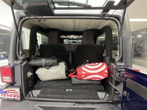 Used 2013 Jeep Wrangler Sahara w/ Connectivity Group image 18