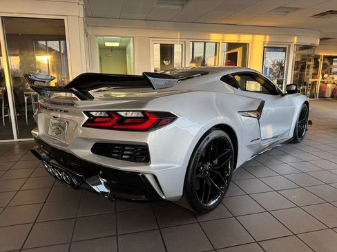 New 2026 Chevrolet Corvette Z06 w/ Z07 Performance Package image 18