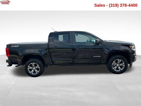 Used 2017 Chevrolet Colorado Z71 AWD/4WD image 7