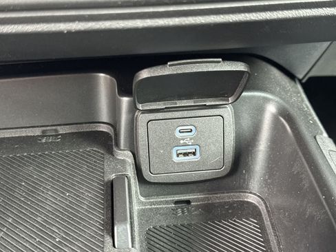 Used 2025 Ford Bronco Outer Banks AWD/4WD image 38