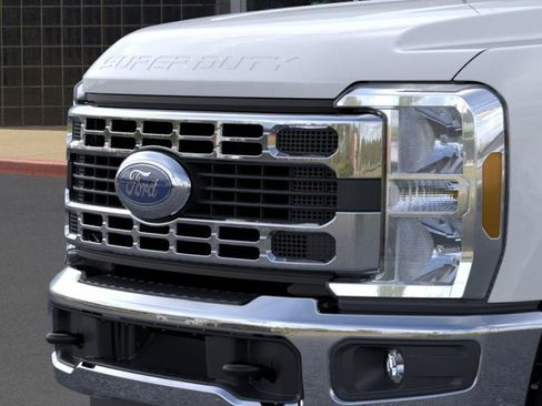 New 2026 Ford F350 XL w/ XL Chrome Package AWD/4WD image 17