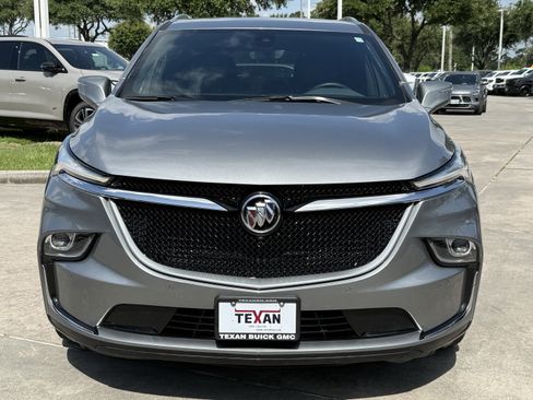 Used 2023 Buick Enclave Essence w/ Sport Touring Edition FWD image 10