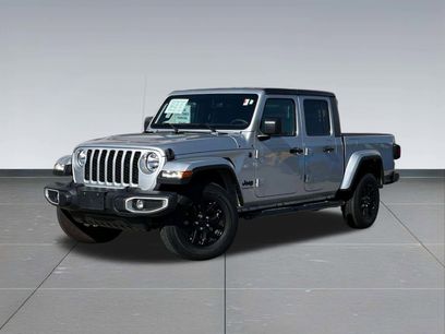 Used 2023 Jeep Gladiator Sport