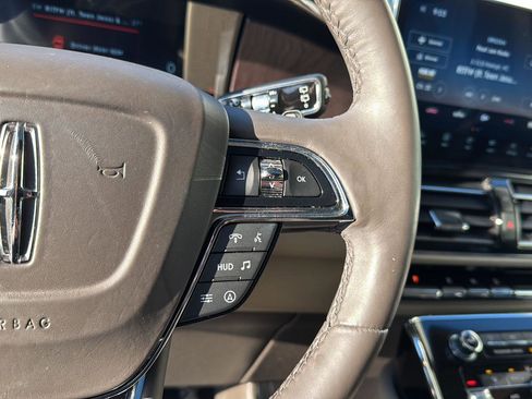 Used 2022 Lincoln Navigator L Reserve image 19