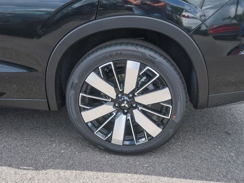 New 2025 Mitsubishi Outlander AWD image 16