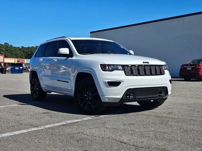 Used 2018 Jeep Grand Cherokee Altitude