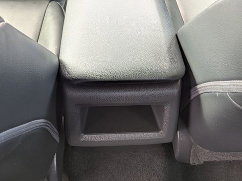 Used 2023 Toyota Camry SE image 15