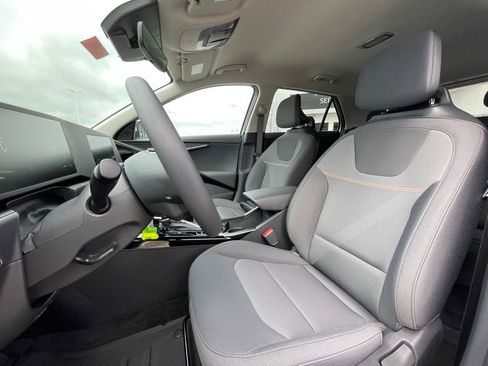New 2026 Kia Niro LX image 19