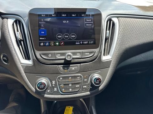 Used 2023 Chevrolet Malibu LT FWD image 20