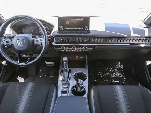 Used 2024 Honda Civic Sport image 14