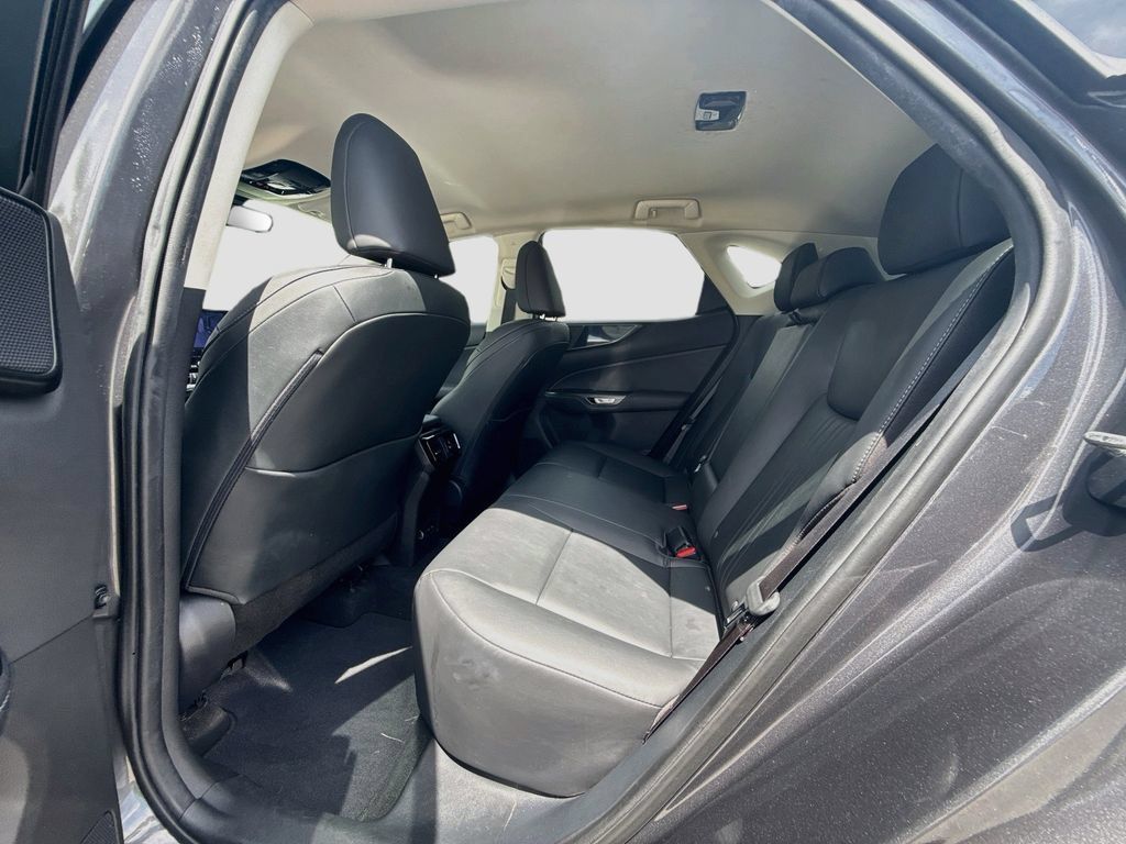 Used 2024 Lexus NX 250 FWD w/ Towing Package (2000 Lbs) image 26