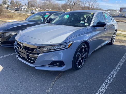 Used 2022 Honda Accord Sport Special Edition image 3