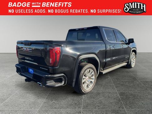 Used 2025 GMC Sierra 1500 Denali w/ Technology Package AWD/4WD image 5