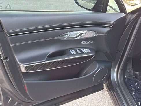 Used 2022 Genesis GV70 3.5T Sport w/ Sport Prestige Package image 10