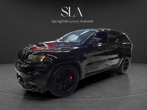 Used 2021 Jeep Grand Cherokee SRT image 10