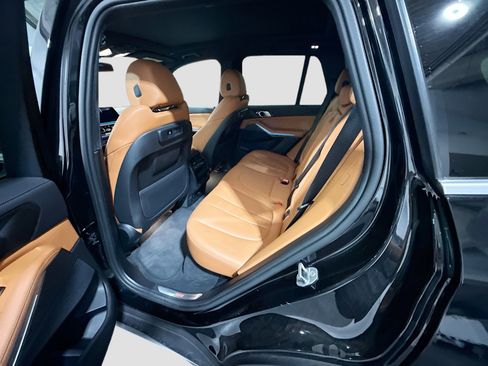 Used 2022 BMW X5 xDrive45e image 19