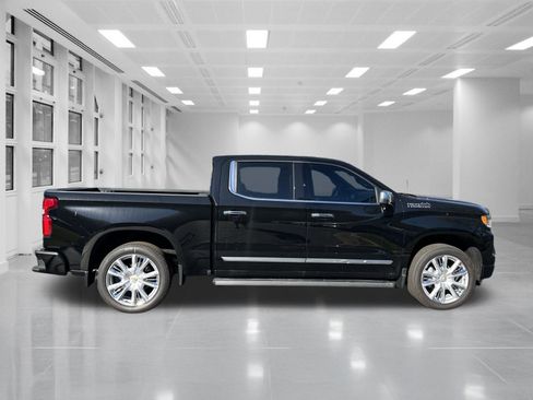 New 2025 Chevrolet Silverado 1500 High Country AWD/4WD image 4
