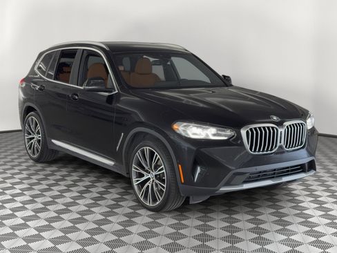 Used 2023 BMW X3 sDrive30i w/ Premium Package image 7