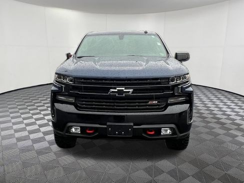 Used 2021 Chevrolet Silverado 1500 LT Trail Boss w/ Convenience Package II image 2