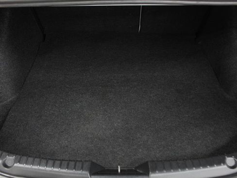 Used 2017 MAZDA MAZDA3 Grand Touring w/ Premium Equipment Package FWD image 18