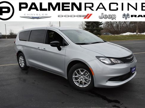 New 2026 Chrysler Voyager LX image 1