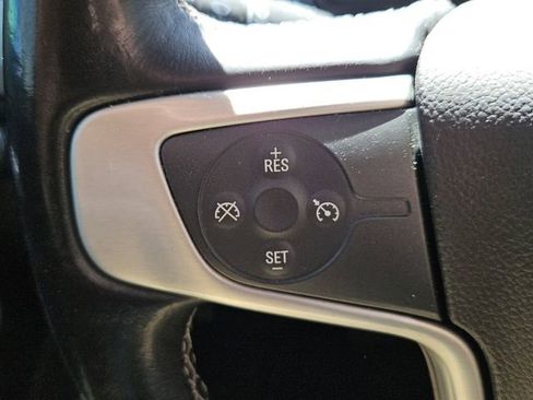 Used 2019 GMC Yukon SLE w/ SLE Value Package image 11