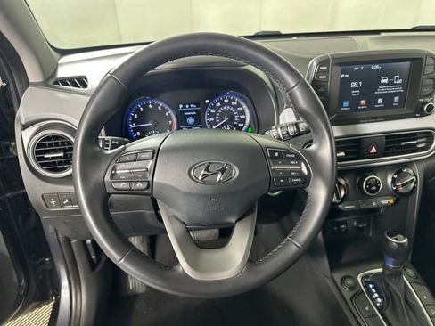 Used 2019 Hyundai Kona SEL image 14