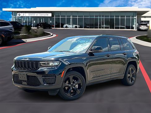 Used 2023 Jeep Grand Cherokee Altitude AWD/4WD image 1