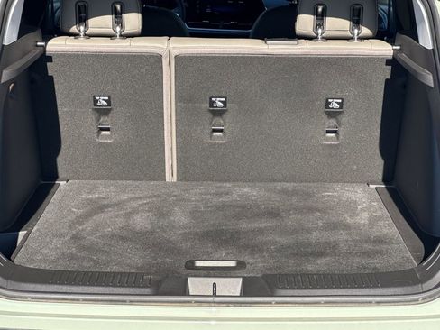 Used 2025 Chevrolet Trax ACTIV image 18