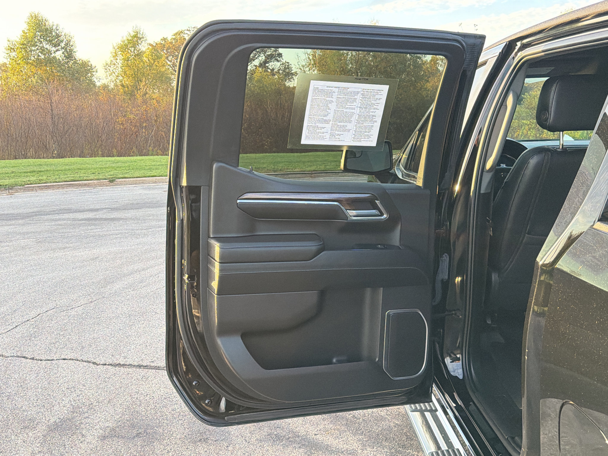 Used 2023 Chevrolet Silverado 1500 RST w/ Convenience Package II AWD/4WD image 33