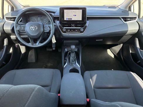 Used 2024 Toyota Corolla LE FWD image 8