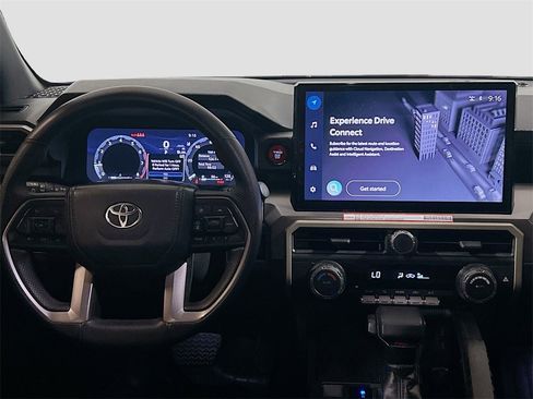 Used 2024 Toyota Tacoma TRD Off-Road image 18